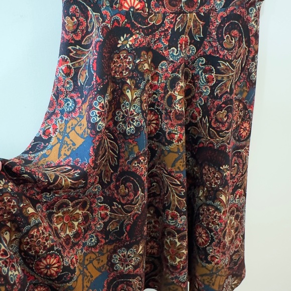 LuLaRoe Paisley Dress Simply Comfortable Tunic Colorful Preowned women’s small - Picture 4 of 8